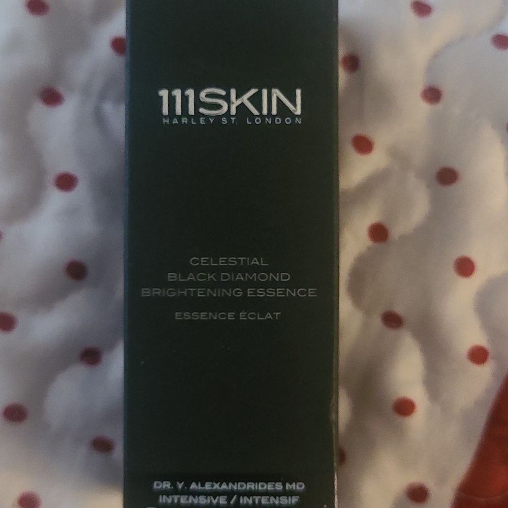 111SKIN Black Product Box